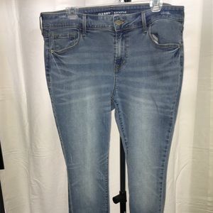 Women’s jeans